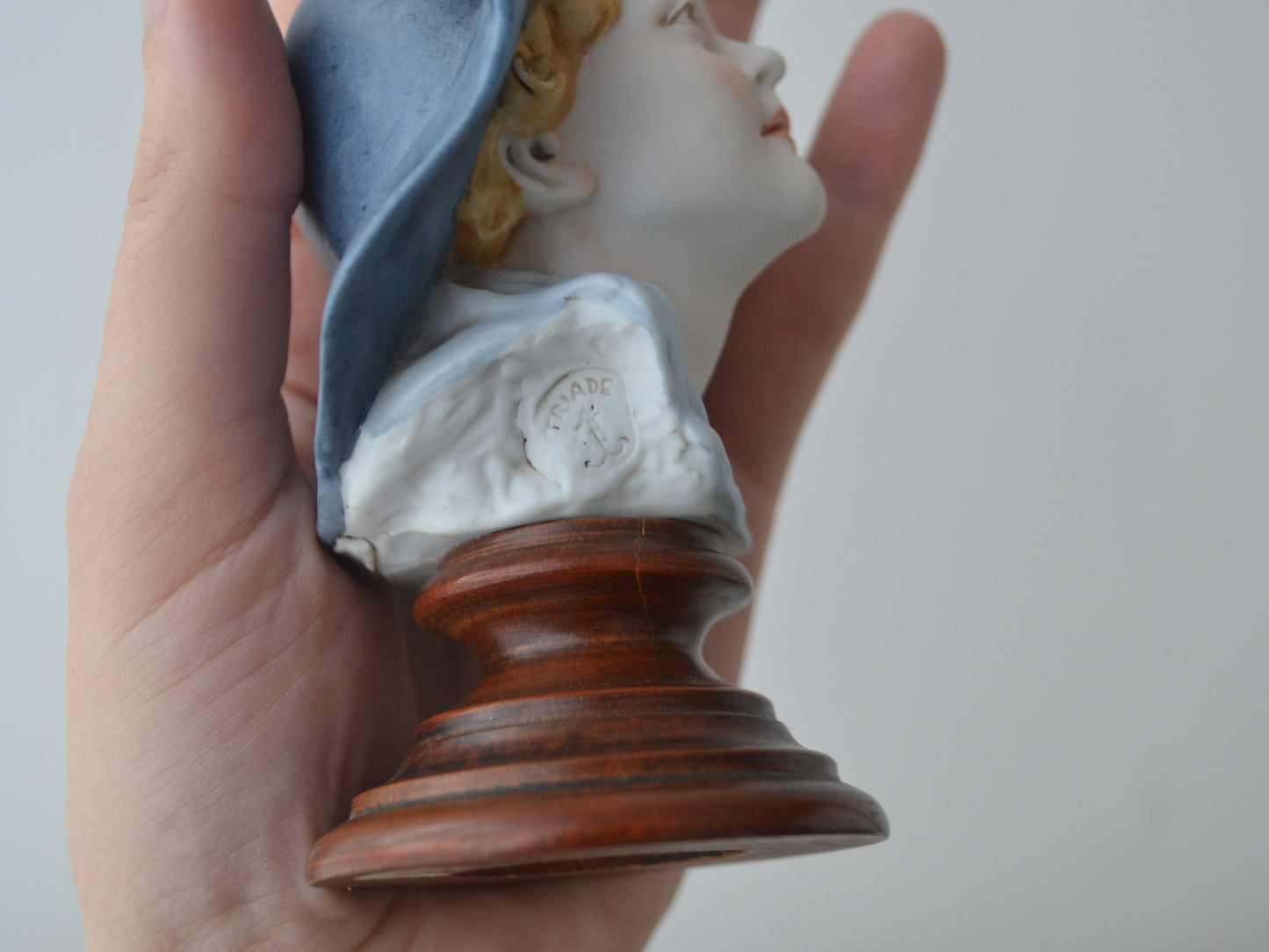Porcelain Bisque Bust by Benacchio for Triade, Italy circa 1970s-80s — Signed