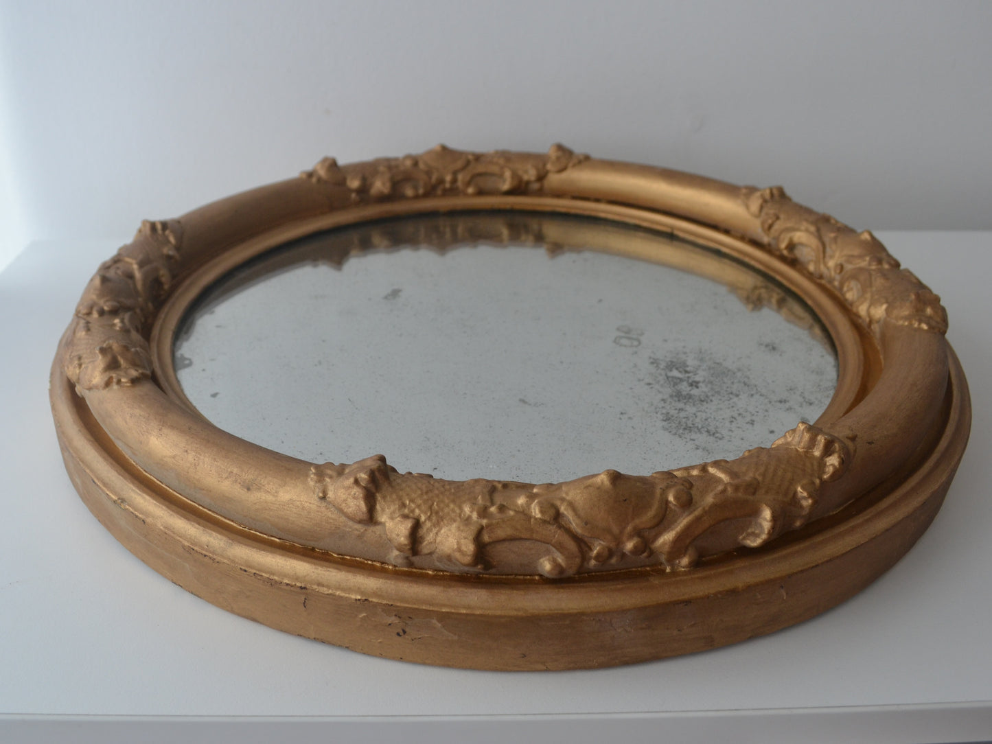 Antique Ornate Gesso Barbola Round Wall Mirror — Foxed Glass, Gilt Frame, England circa 1880–1900