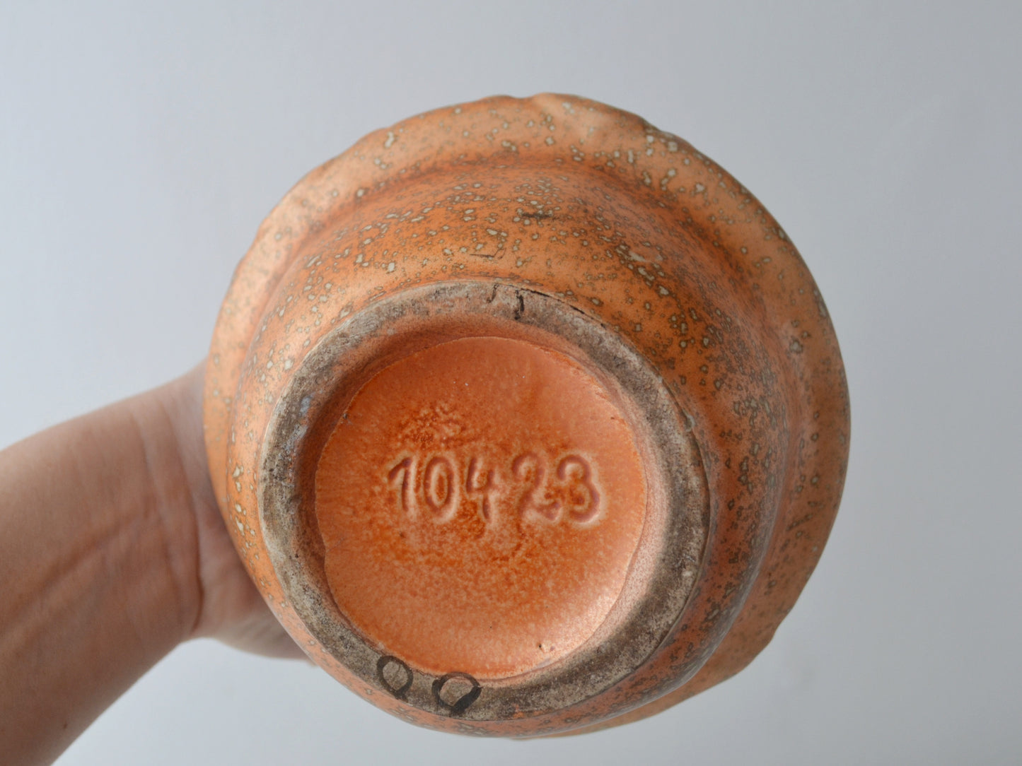 Impressed mold number 10423 on base of Bohemian Art Deco vase attributed to Ditmar Urbach.