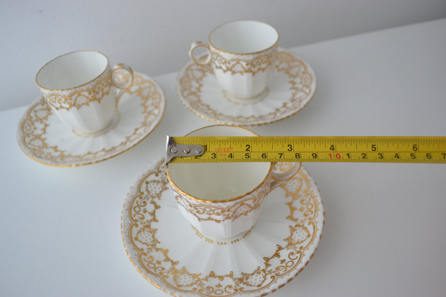 Davenport Longport Staffordshire Trio — Porcelain Cup & Saucer Set of Three, Gilt Scrollwork, England circa 1800–1830