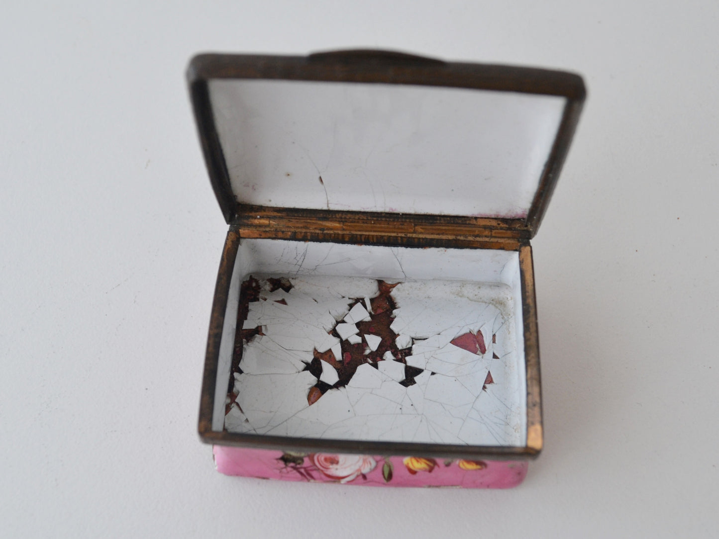 Georgian Enamel Snuff Box — Hand-Painted Roses, England 1770s