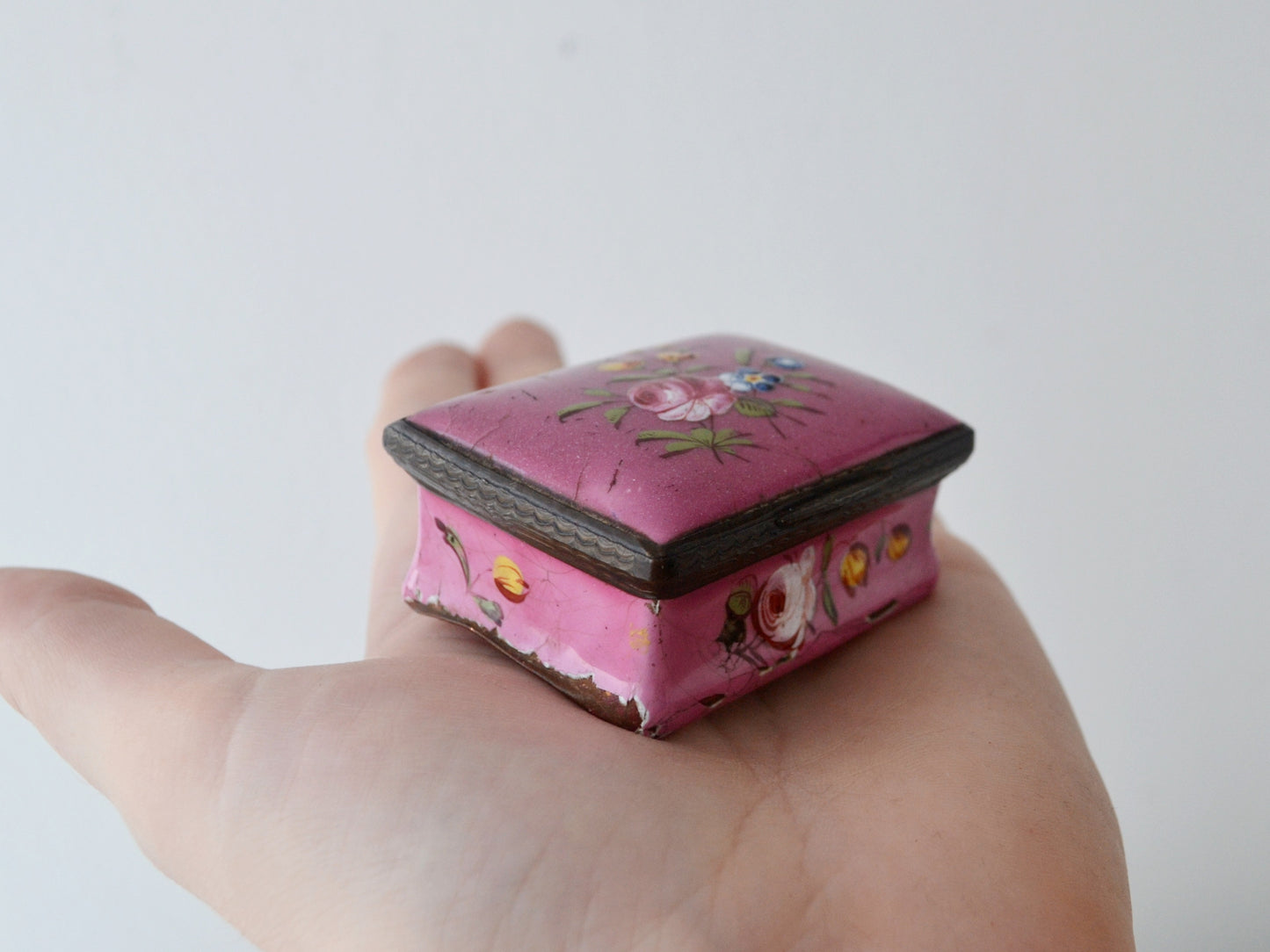 Georgian Enamel Snuff Box — Hand-Painted Roses, England 1770s