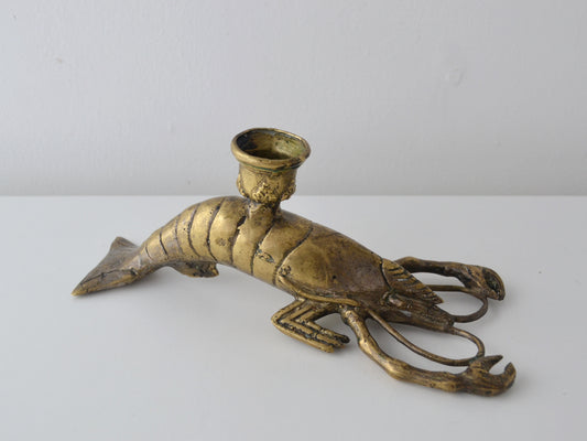 Cast brass lobster candlestick, Hollywood Regency figural, recumbent form with candle socket on back, circa 1960s, side view