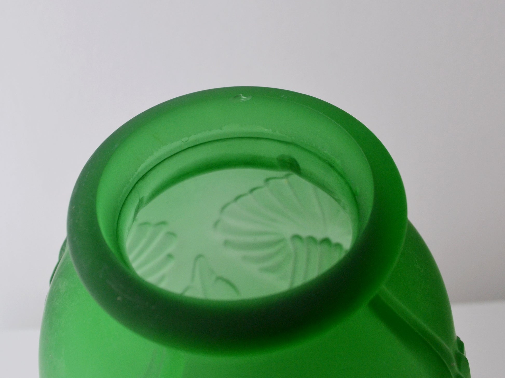  Small rim bruise visible on green satin Art Deco vase, circa 1920s, noted in listing photos.
